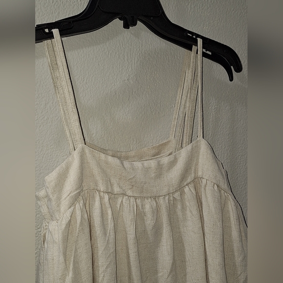 PrettyLittleThing camisole ,size us 6 - Picture 4 of 5